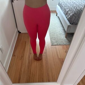 Lululemon wonder under size 6